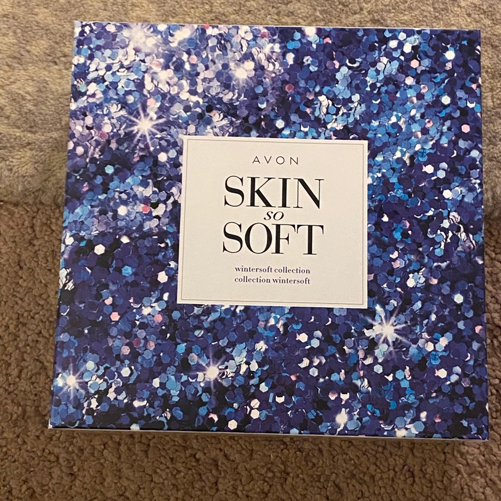 Avon Skin So Soft Collection in Wintersoft scent